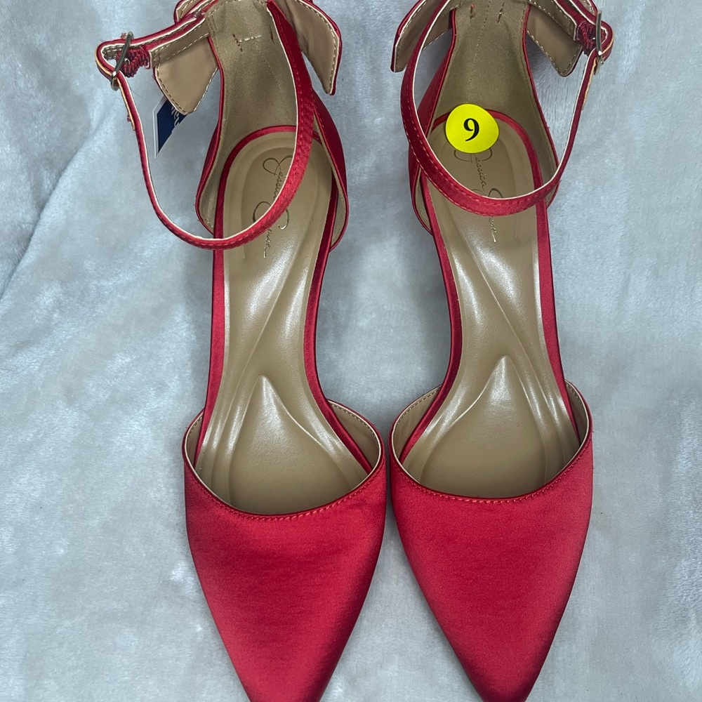 NWT Jessica Simpson Hot Red Heels with Bow‎